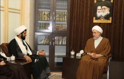 دیدار اعضای دفتر مطالعات اسلامی پژوهشگاه فضای مجازی با آیت الله اراکی