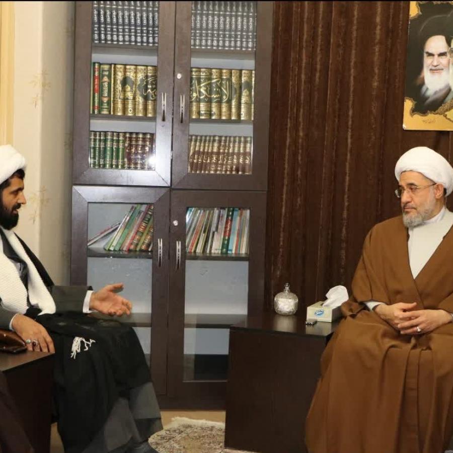  دیدار اعضای دفتر مطالعات اسلامی پژوهشگاه فضای مجازی با آیت الله اراکی